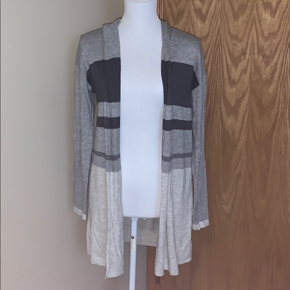 GAP cardigan - Picture 1 of 4